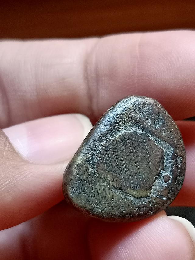 หลวงพ่อเงิน สอบถามได้ค่ะ 4