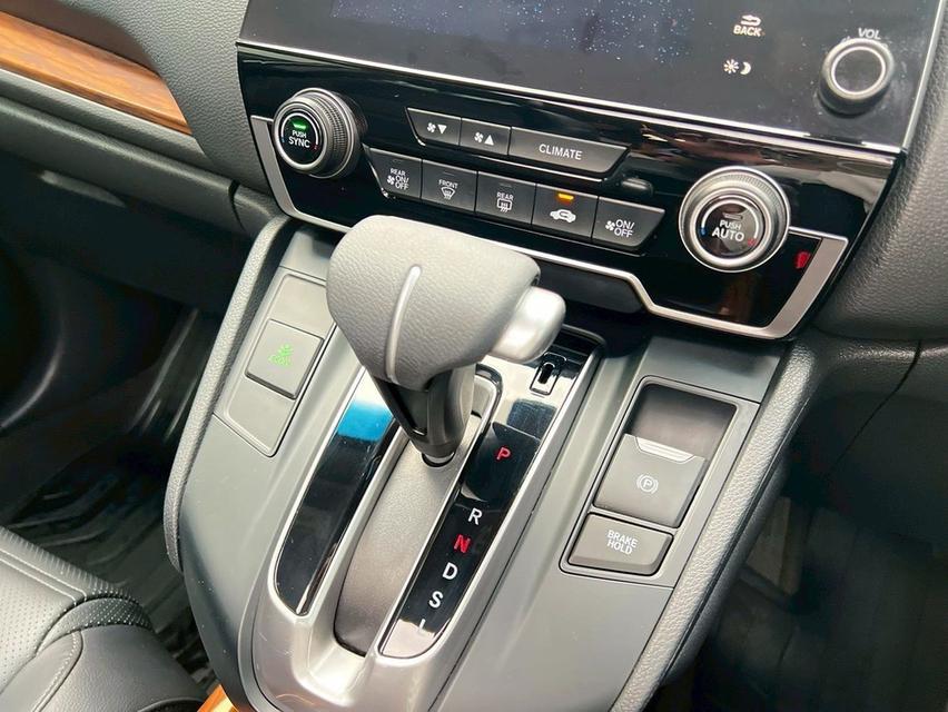 Honda CR-V 2.4 EL 4WD Sunroof MNC ปี 2022  ✨สวยสุดในรุ่น มือเดียว สภาพป้ายแดง 13