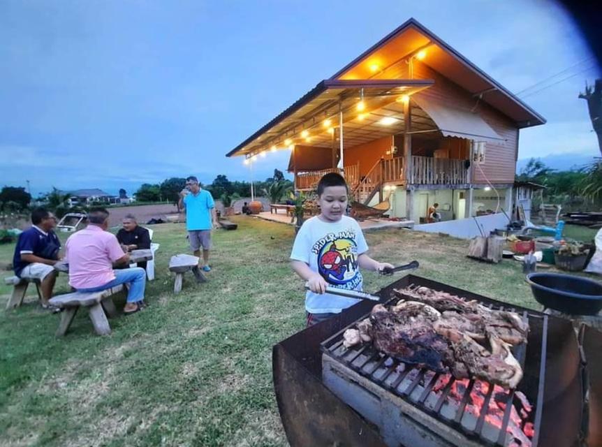 บ้านที่ดินรีสอร์ทร้านอาหารบ่อตกปลาห้องพัก​คาเฟ่​ 2
