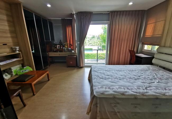 ขายทาวน์เฮ้าส์ หมู่บ้านภัทราวิลล่า 8 ซอยสตรีวิทยา 2 เนื้อที่ 21 ตร.ว. แต่งสวย พร้อมอยู่ 5