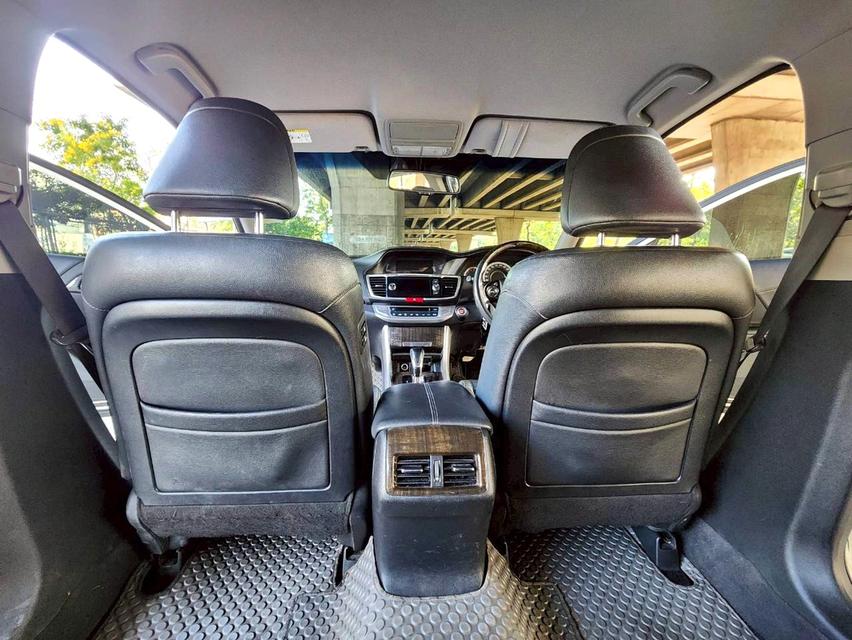 ขายรถ Honda Accord 2.0E ปี 2013 สีขาว เกียร์ออโต้ รูปที่ 14