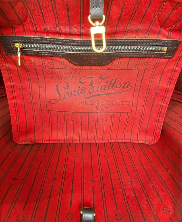 ขายกระเป๋า Louis Vuitton มือ 2 3