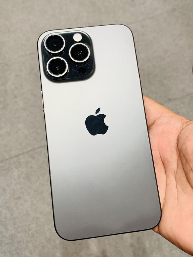 iPhone 15 Pro Max 256GB สีไทเทเนียมดำ มือสอง เครื่องนอกแท้ 100% 2