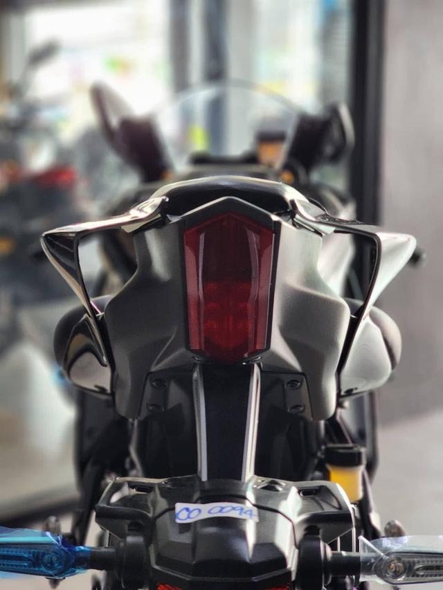 Yamaha R7 ปี 2023 สีดำ มือสอง 3