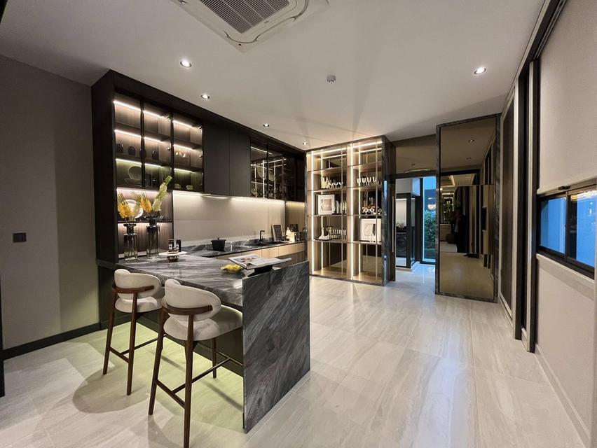 ขาย คฤหาสน์หรู Grand Bangkok Boulevard Na Uthayan ถนน อุทยาน ใกล้ ม. มหิดล และ คู่ขนานลอยฟ้า 6