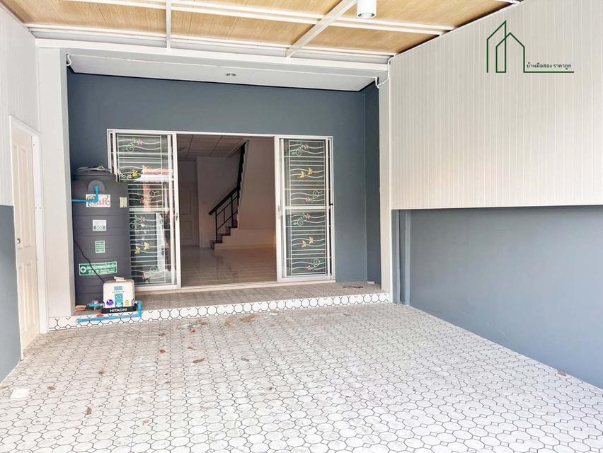 ทาวน์เฮ้าส์ 2 ชั้น ม.ชายคลอง หลังริม บางบ่อ สวยพร้อมอยู่ 2