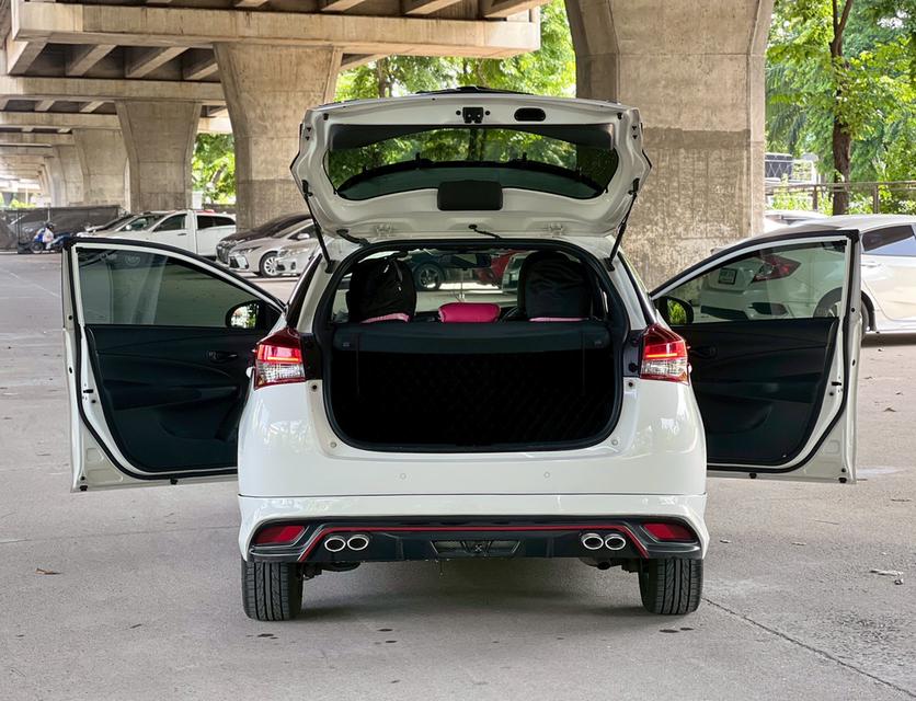 ขายรถ Toyota Yaris 1.2E ปี 2019 สีขาว เกียร์ออโต้ 16