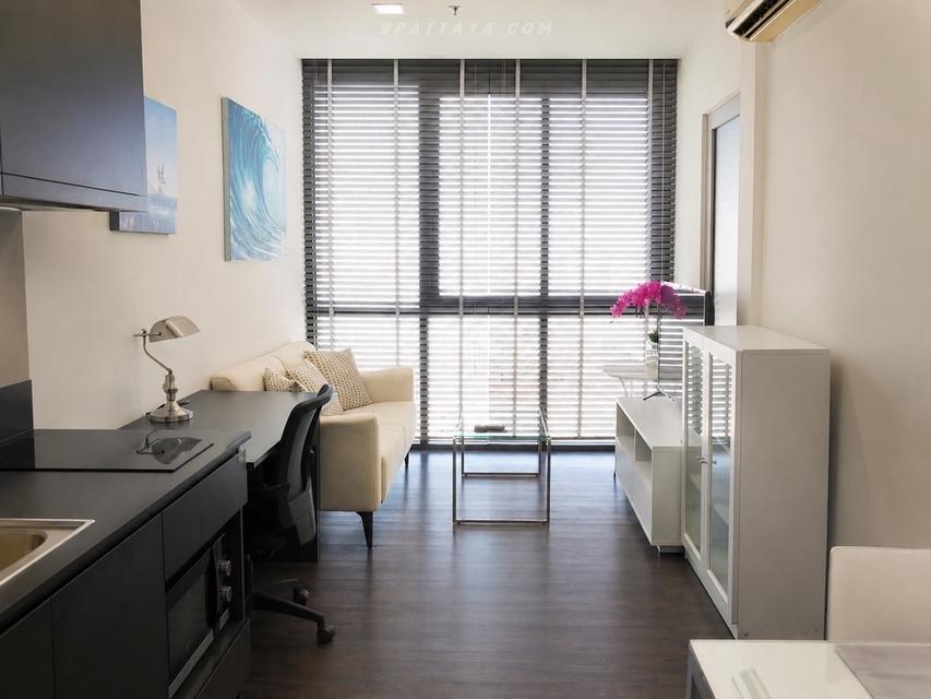 For Rent — High-Floor Condo at The Posh PattayaCondo for rent at The Posh Pattaya. High-floor unit, fully furnished and ready to move in. 1