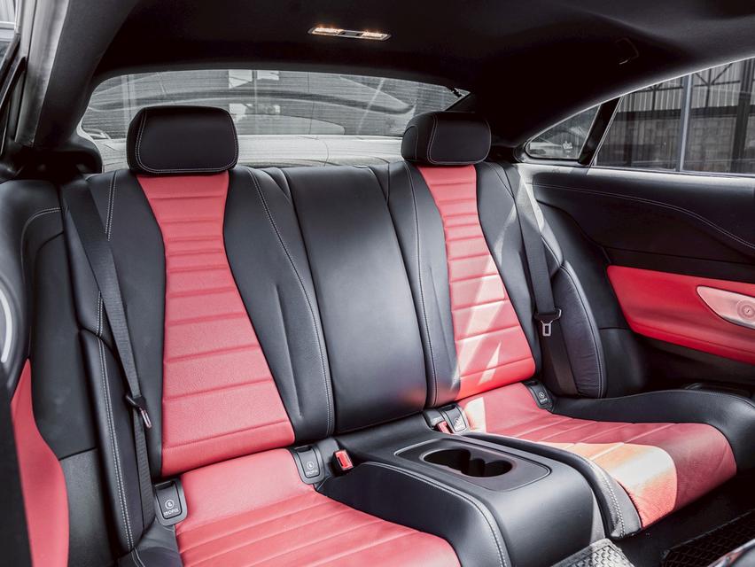 รหัสรถ 67GG2151 🚗 2018 Mercedes-Benz E300 Coupe AMG Dynamic (W238) 🚗