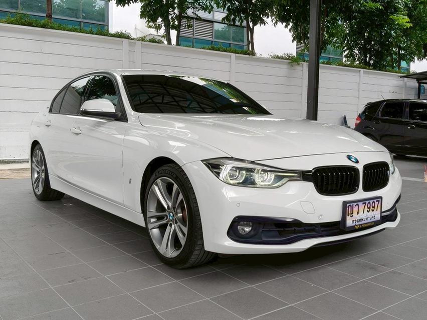 รหัสรถ KPM7997 ‼️BMW 330e Sport Plug-In Hybrid F30 ปี 2018 จด 20‼️  2