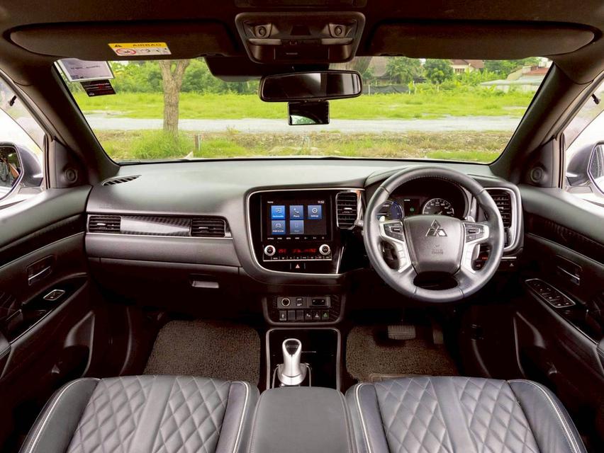 Mitsubishi Outlander Phev 2.4 GT Premium 4wd ปี 2021 16