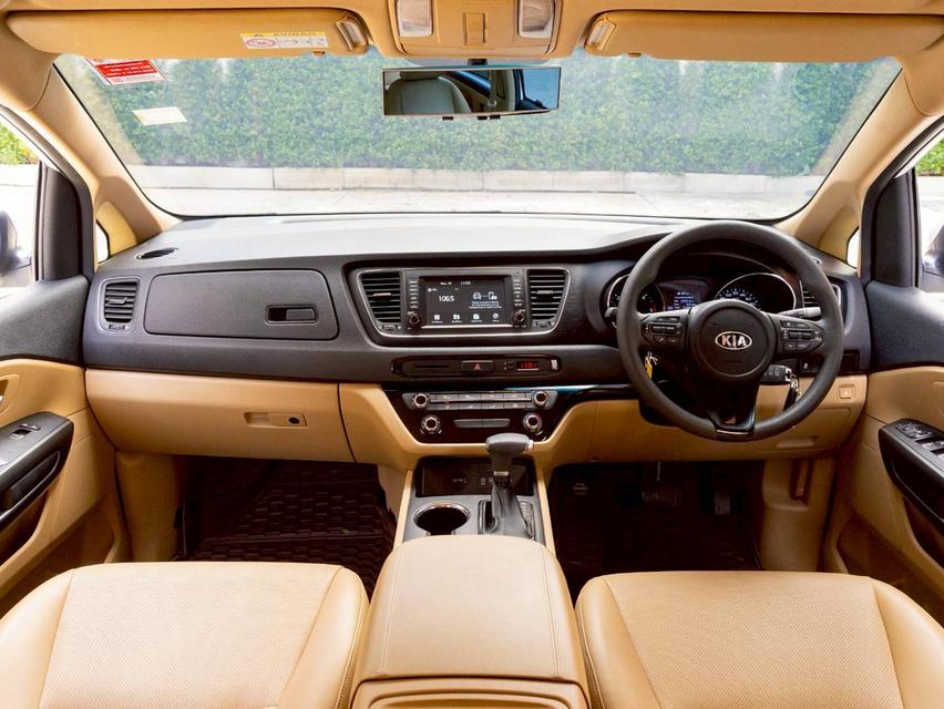 Kia Carnival 2.2LX ปี21 12
