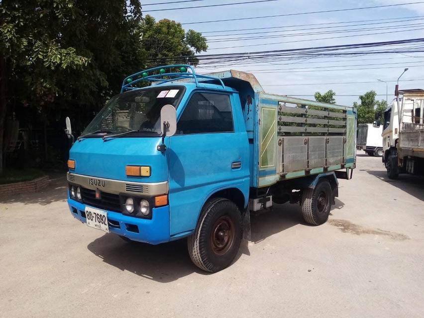 ISUZU 4 ล้อดั้มพ์ TL 88แรง 3