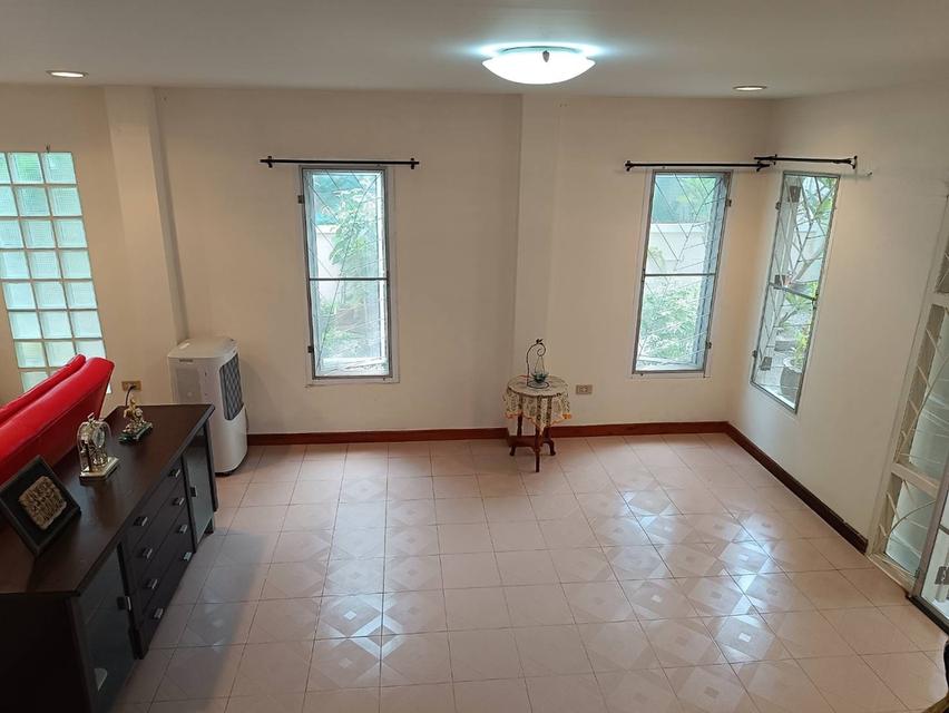 ขายบ้านเดี่ยว 2 ชั้น ภายในหมู่บ้านวรารมย์ ต้นสมอ อ.เมืองตรัง จ.ตรัง 16