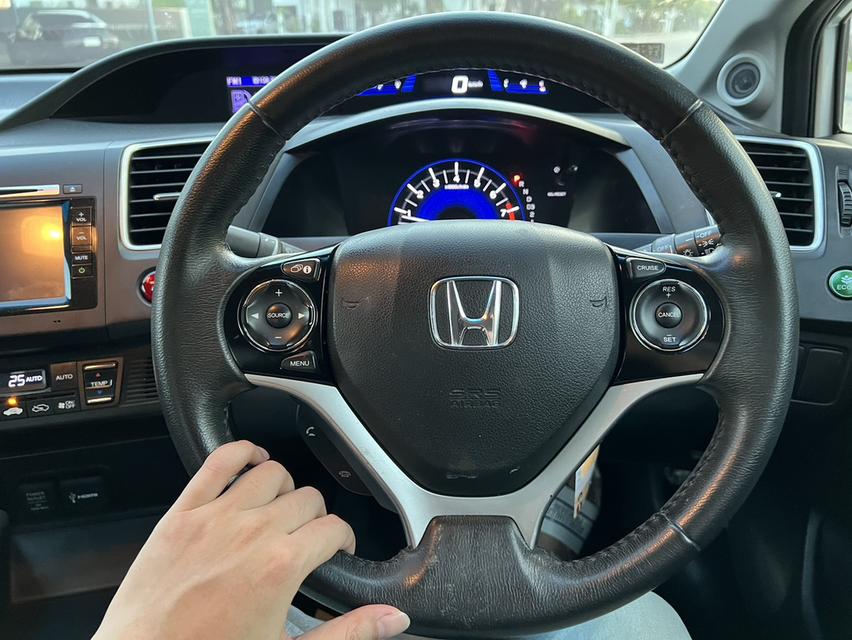 Honda Civic FB 1.8ES AT ปี2015 รถมือเดียวสภาพเดิมๆ 10