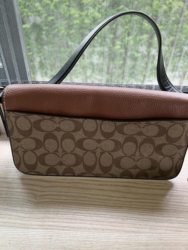 ขายกระเป๋า Coach ใหม่ค่ะ  ใช้งานแค่ 1-2 ครั้งค่ะ ซื้อจากญี่ปุ่น 2