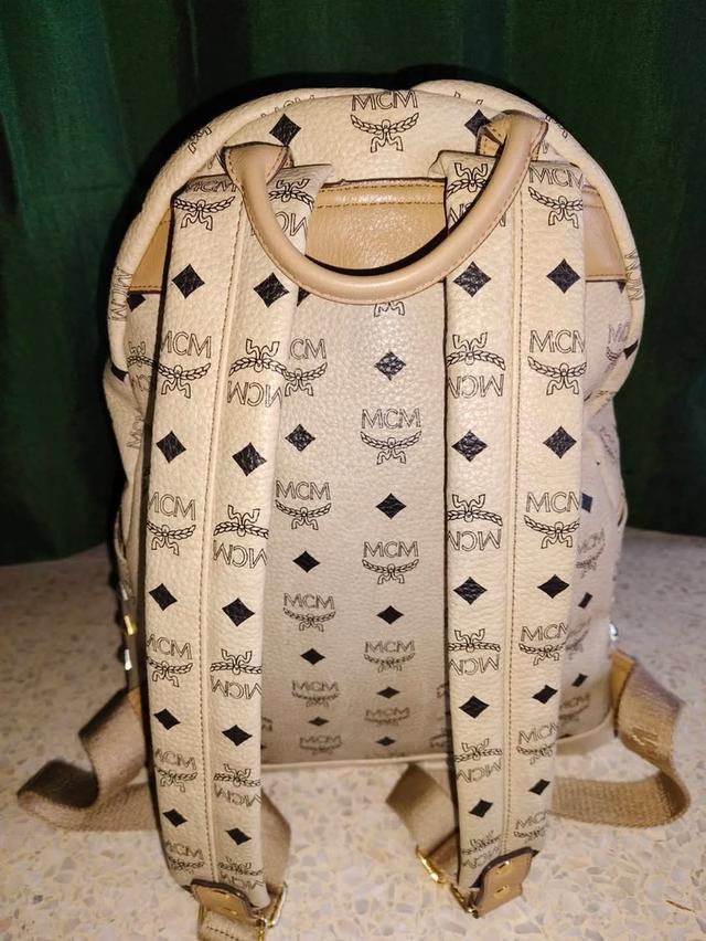 MCM backpack size M ของแท้ 8