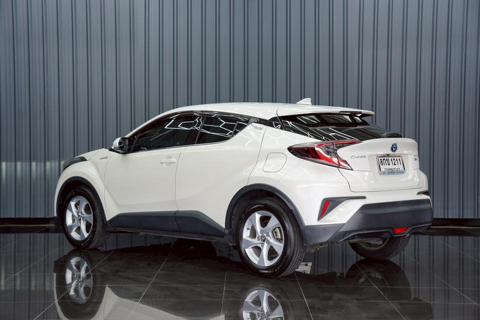 TOYOTA C-HR 1.8 Hybrid High AT ปี 2018 สี ขาว รูปย่อยที่ 4