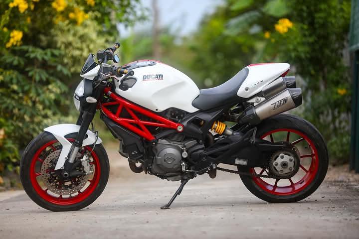 Ducati Monster 796 ปี 2014 4