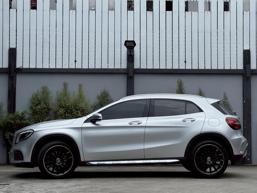 รหัสรถ LG53 For Sale 2018 Mercedes-Benz GLA250 AMG