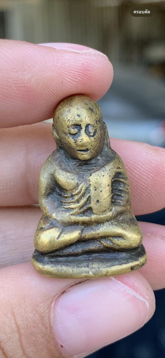 รูปหล่อหลวงพ่อเงิน ไม่รู้พิมพ์ 6