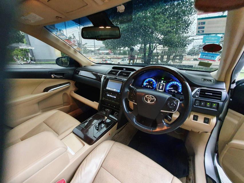  ขายด่วน!!Toyota Camry 2.5 Hybrid Premiumปี2015รถสวยสภาพป้ายแดงเจ้าของขายเอง 5
