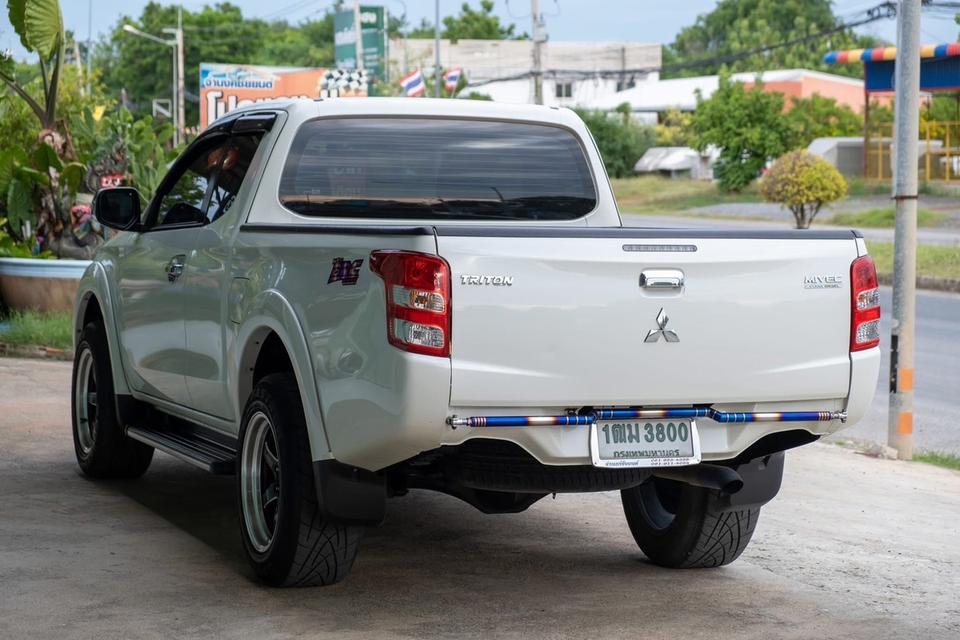 MITSUBISHI TRITON PLUS 2.4 GLS (Navi) Top 10