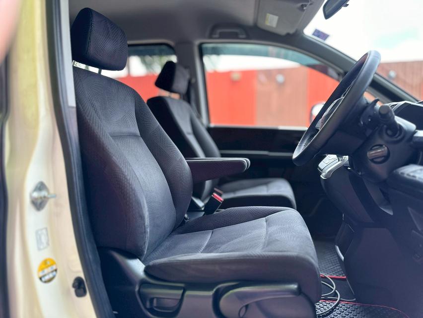 รหัสรถ PAT139 Honda Stepwagon Spada 2.0 AT 2013 10