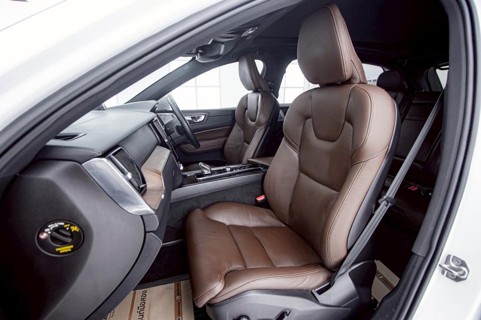 รหัสรถ 1D604 XC60 T8 AWD RECHARGE 2.0 2021