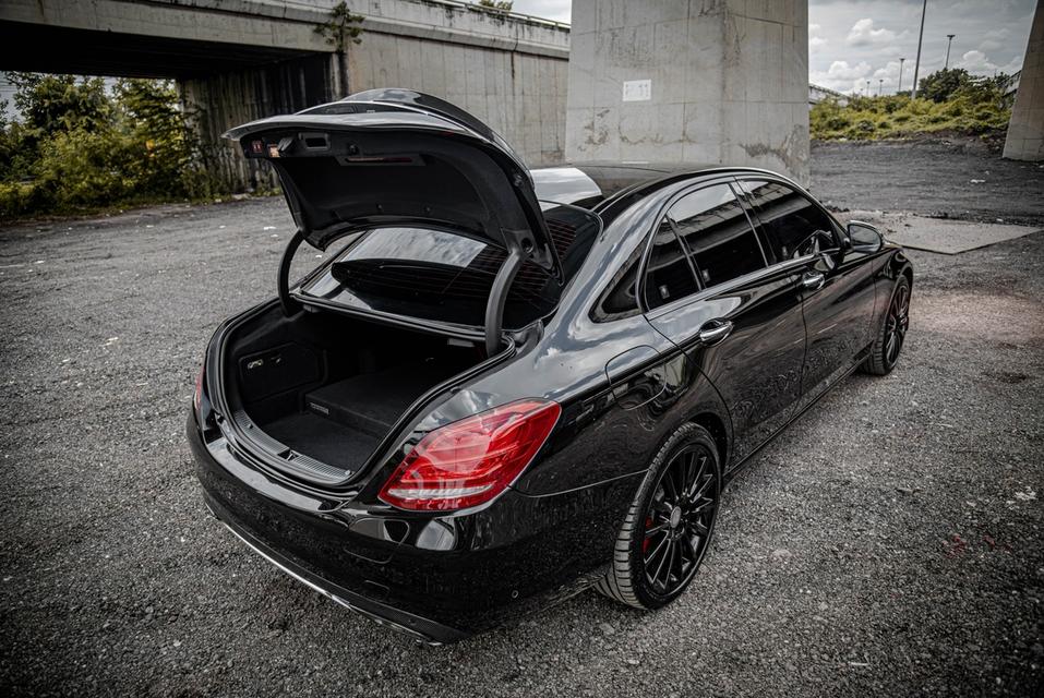 Mercedes-Benz C350e 2.0 AMG Dynamic W205 AT 2018 ไมล์ 113,xxx km. !!!  ราคา 629,000 บาท รูปที่ 19