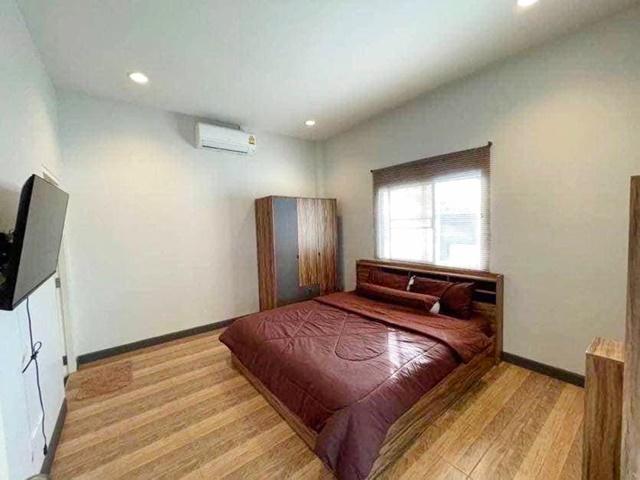 ฟลาวเวอร์แลนด์ พัทยา 800ตรม. Siam Country Club 3กม. Pool Villa ถ. พรประภานิมิตร คฤหาสน์บ้านเดี่ยว 12นอน 11น้ำ ใกล้อ่างเก 8