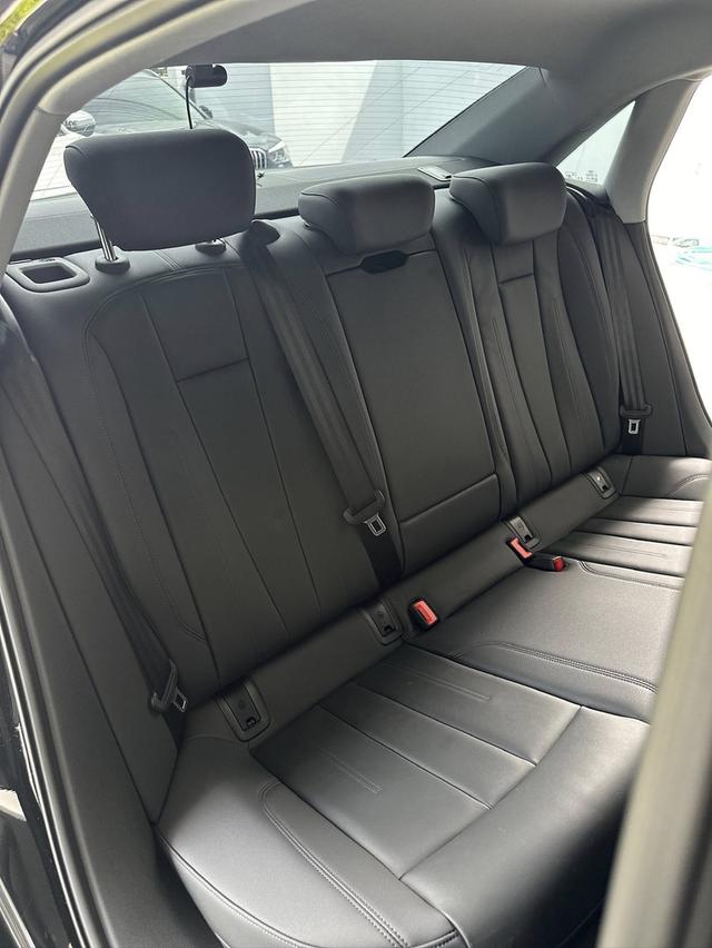 Audi A4 40 TFSI 2023  9