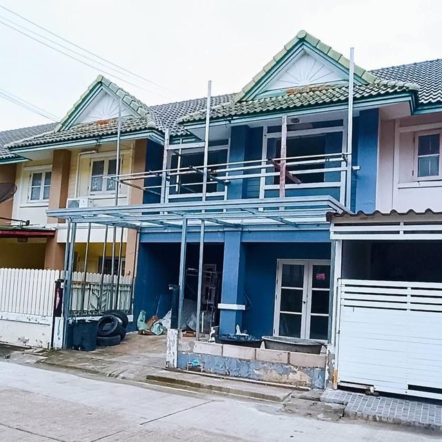 บ้านอยู่ระหว่าง renovate หมู่บ้านพฤกษา 26 