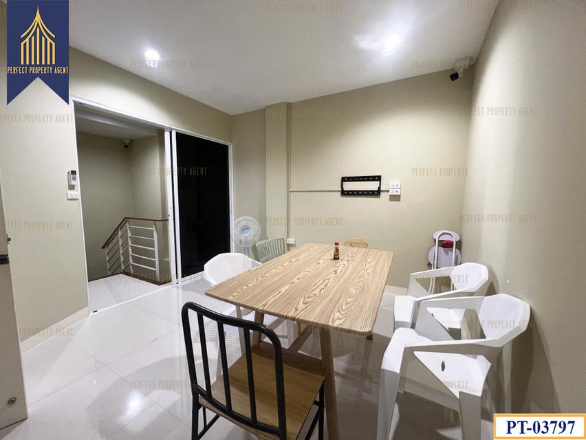 ขายโฮมออฟฟิศ บิสทาวน์ ศรีนครินทร์ (Biztown Srinakarin) ติด bts สายสีเหลือง ต่อเติมเต็มพื้นที่ทั้งหลัง 16