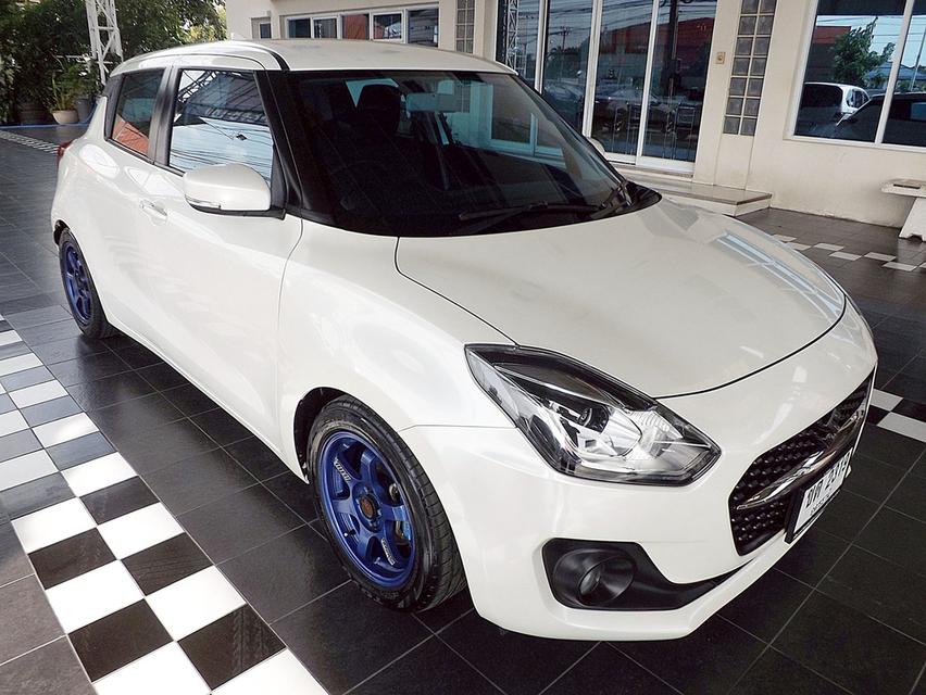 รหัสรถ KCY2319 SUZUKI SWIFT ECO 1.2 GLX NAVI AUTO ปี 2019