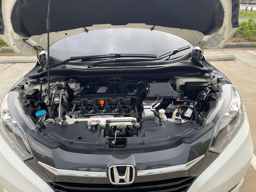 Honda HRV 1.8EL ตัว Topสุด มี Sunroof รถใช้งานน้อย เจ้าของมือเดียวตั้งแต่ป้ายแดง การันตีรถไม่เคยมีอุบัติเหตุ 6