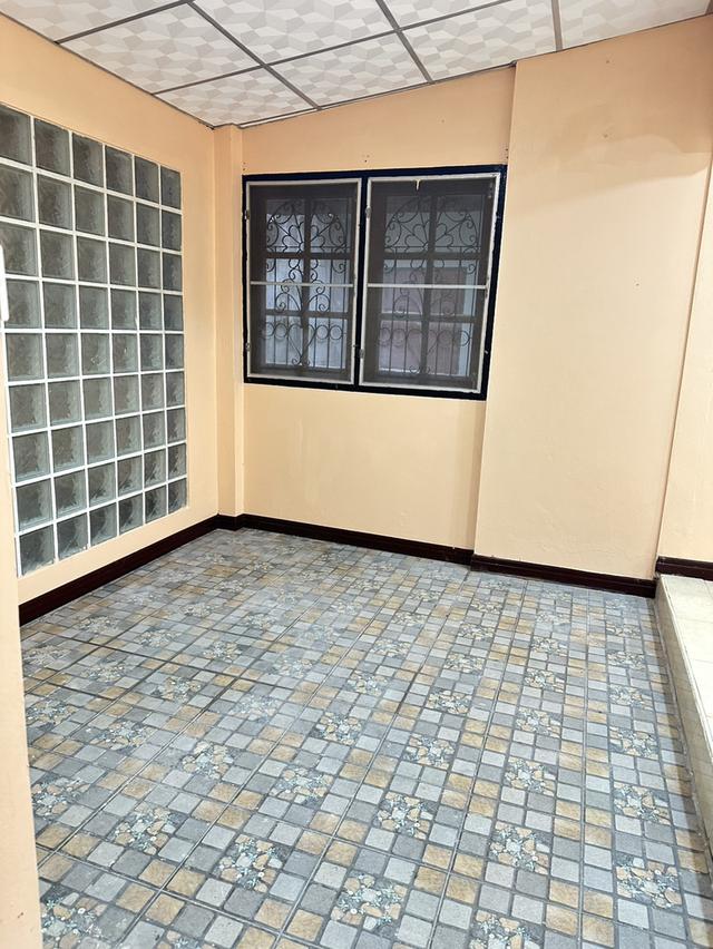 บ้านเดี่ยว 2 ชั้น หมู่บ้านประภาวรรณโฮม 1 (Praphawan Home 1) สุวินทวงศ์-มีนบุรี 11