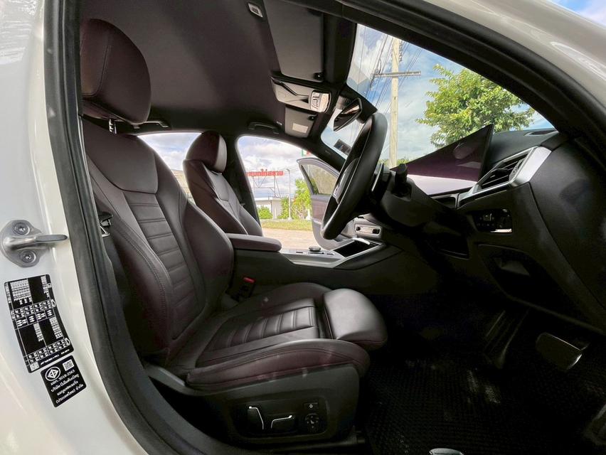 ขาย BMW 320d Msport ปี24 12