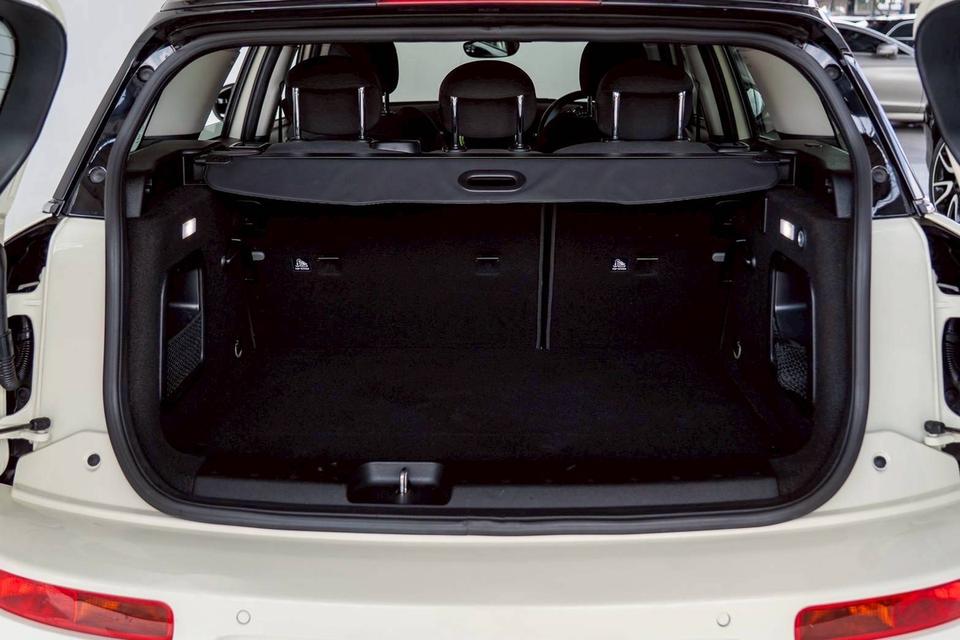 Brand : MiniModel: CLUBMAN COOPERGrade: RHDYear: 2018 รูปที่ 11