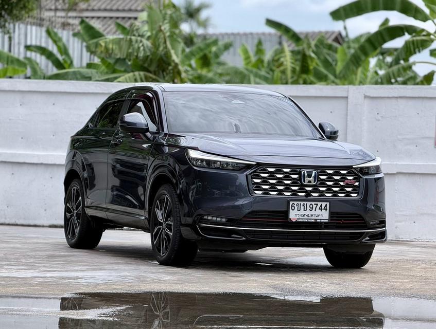 -#hrv #eHEV #RS #suv #รถมือสอง🏁ใหม่้หมือนป้ายแดง🏁 ใช้งานน้อยมากๆ🏁 ได้ไปสุดคุ้ม🏁 ไมล์ไม่ถึง 10,000 กม.2024 HONDA HRV, 1.5 RS eHEV