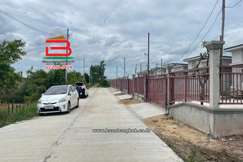 ที่ดินเปล่า เนื้อที่ 1-0-22 ไร่ ใกล้วัดประยงค์กิตติวนาราม ถนนประชาสำราญ แขวงคลองสิบสอง เขตหนองจอก 11
