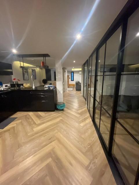 ขายทาวน์โฮม 3 ชั้น 2 คูหา 30 ตรว. ซอยกรุงเทพ-นนท์ 54 แต่งใหม่ทั้งหลัง พร้อมอยู่ ใกล้ MRT วงศ์สว่าง เพียง 500 ม. ราคาถูกส 6