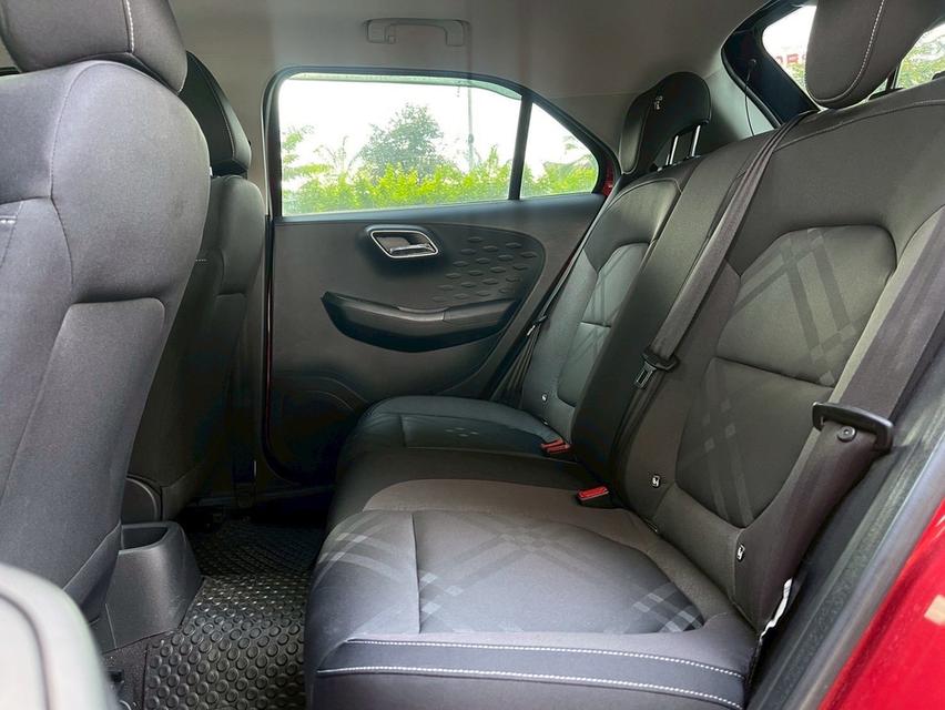 รหัสรถ WMT53 MG3 1.5X Sunroof ปี 2018 ไมล์ 33,801 km 10