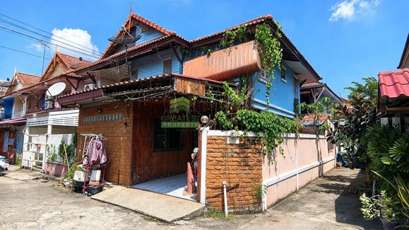 ทาวน์เฮ้าส์ 2 ชั้น แปลงมุม หมู่บ้านพฤกษา 9 คลองสาม ทำเลดี ใกล้ตลาดจัมโบ้ 1