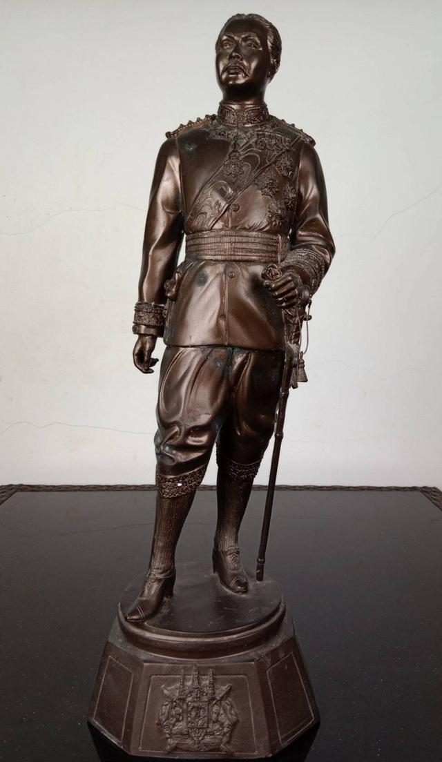 558.พระบรมรูปหล่อในหลวงรัชกาลที่ 5 พระบาทสมเด็จพระจุลจอมเกล้าเจ้าอยู่หัว