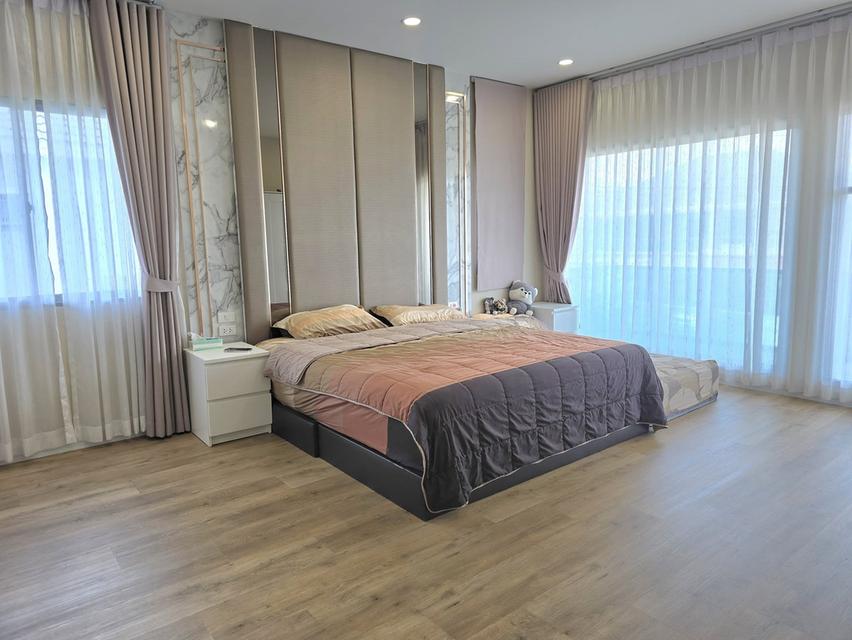Luxury detached house for rent in Perfect Place Rama 9 - Krungthep Kreetha 11