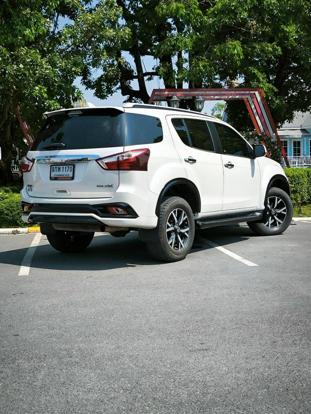 Isuzu MU-X 3.0 ONYX NAVI DVD A/T
