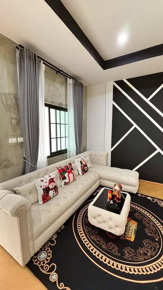 หมู่บ้านวีอไลฟ์ลำลูกกา 8