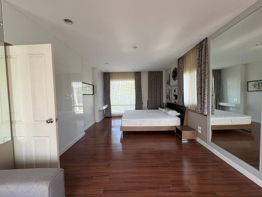 🏡✨ ให้เช่าบ้านเดี่ยว 2 ชั้นโคตรกว้าง! 4 ห้องนอน + คลับเฮ้าส์ + สระว่ายน้ำ ครบจบในที่เดียว 🤍 4