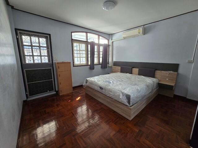 ให้เช่า ทาวน์เฮ้าส์ 2ชั้น ลาดพร้าว80/3 หมู่บ้านแกรนด์วิลเลจ 4